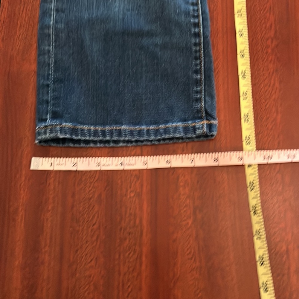 Lucky Brand Crop Jeans - Picture 3 of 6